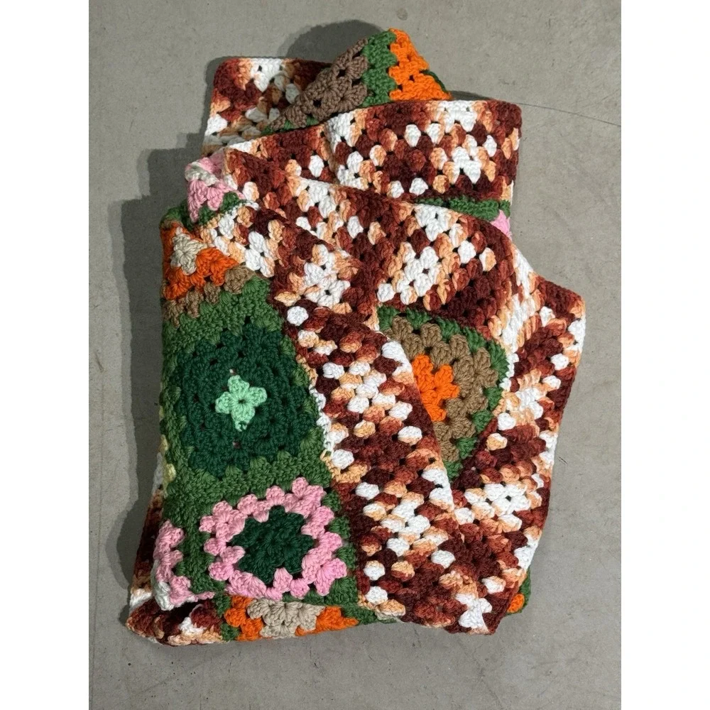 VTG Hand Crocheted Granny Square Afghan Throw | Floral | Green | 53